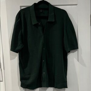 Banana Republic Men's Deep Green Button Down Knit Shirt